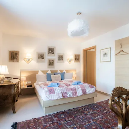 Exclusive Panorama Schiller * באד גסטיין