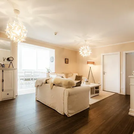 Exclusive Panorama Schiller