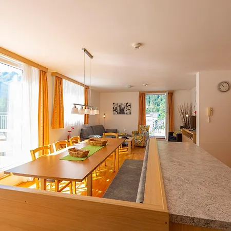 Exclusive Panorama Schiller *